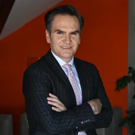 Dr. Burçin Gözlüklü