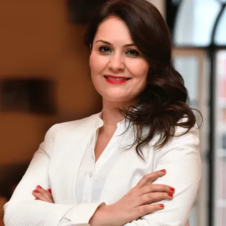 Çiler Ay