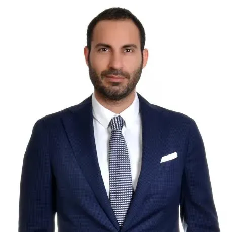 Oktay Sekuçoğlu