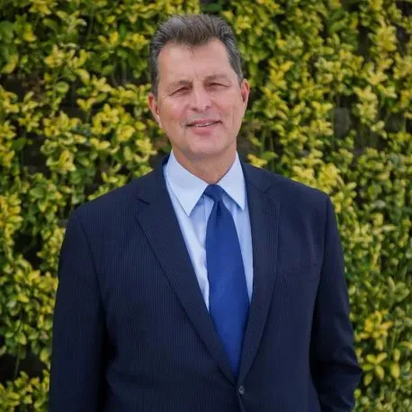 Tayfun Bayazıt