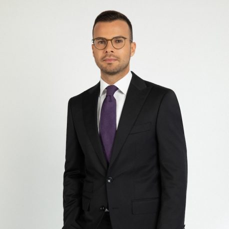 Yalın Kılıç